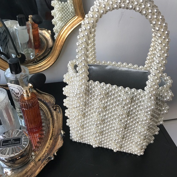 Pearl hand beaded bag - not shrimps !! - Picture 1 of 9